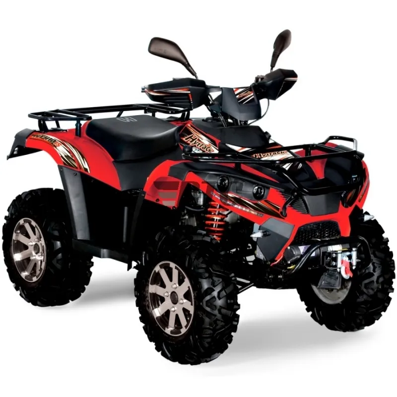 Vue latérale du quad sur terrain, éclairage LED visible